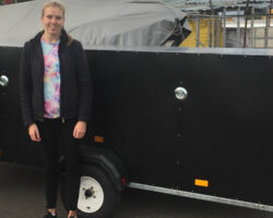 JennieRobertsandtrailer